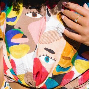 OGE AJIBE‎ M multicoloured abstract faces wearable art Canadian Rayon Picasso